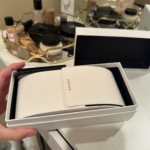 Prada Sunglasses - Picture 3 of 6